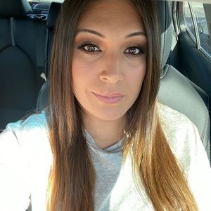 Meet your Posher, Marissa